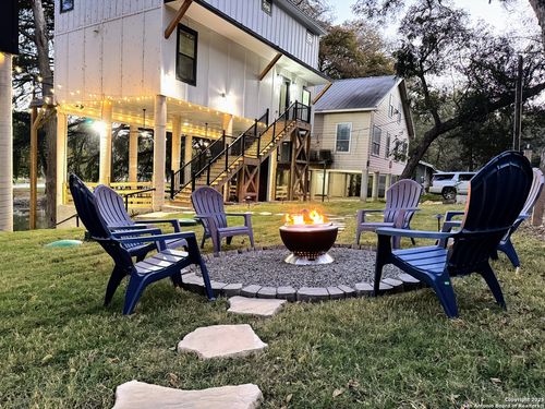 6789 River Rd, New Braunfels, TX, 78132 | Card Image