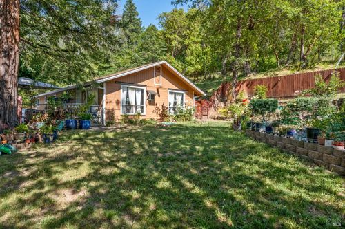 15951 Tomki Rd, Redwood Valley, CA, 95470-6145 | Card Image