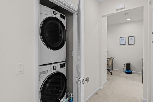 123 Mighty Oak, Irvine, CA, 92602-1815 | Card Image