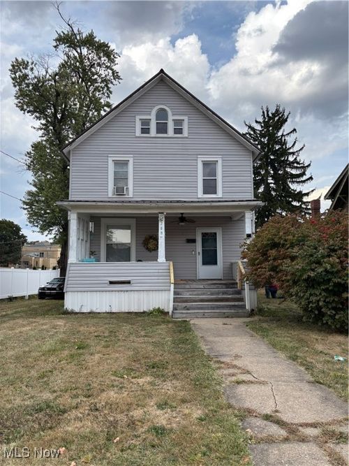 288 W North Ave, East Palestine, OH, 44413-1724 | Card Image