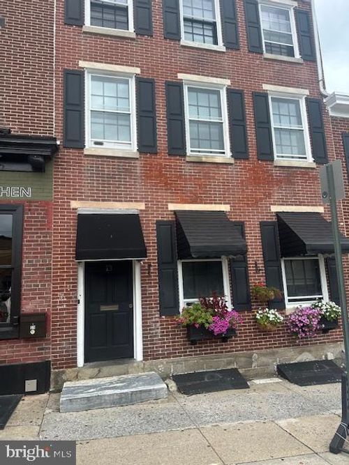apt-d-13 N Walnut St, WEST CHESTER, PA, 19380-3140 | Card Image