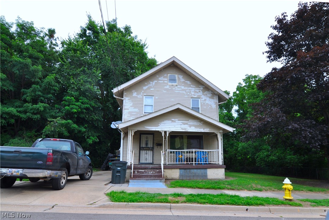 City View Ave, Akron, OH 44307