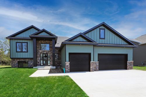 1504 14th Ave Ne, Kasson, MN, 55944-2930 | Card Image