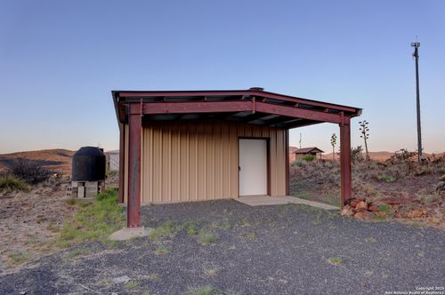 104 Antler Dr, Fort Davis, TX, 79734-2502 | Card Image