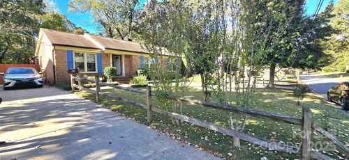 3416 Denson Pl, Charlotte, NC, 28215-3115 | Card Image