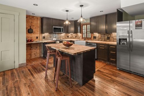 19 Sinclair Rd, Johnson, VT, 05656-9150 | Card Image