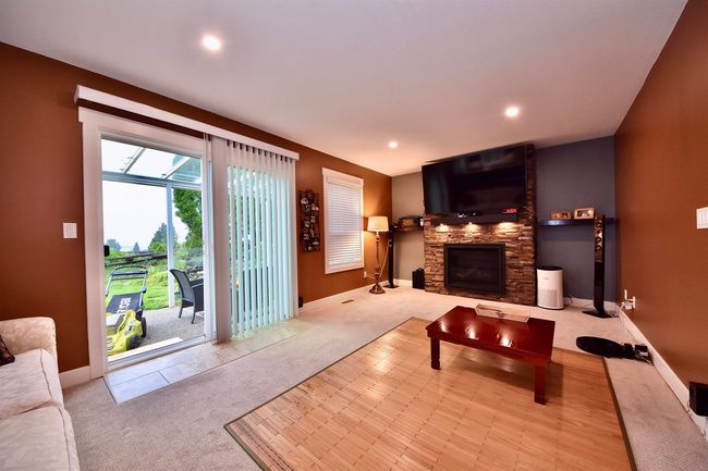 46457 Edgemont Pl, House other with 4 bedrooms, 2 bathrooms and 5 parking in Chilliwack BC | Image 21