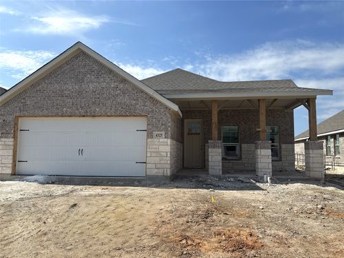 4325 Sun Meadow Dr, Joshua, TX, 76058-4695 | Card Image