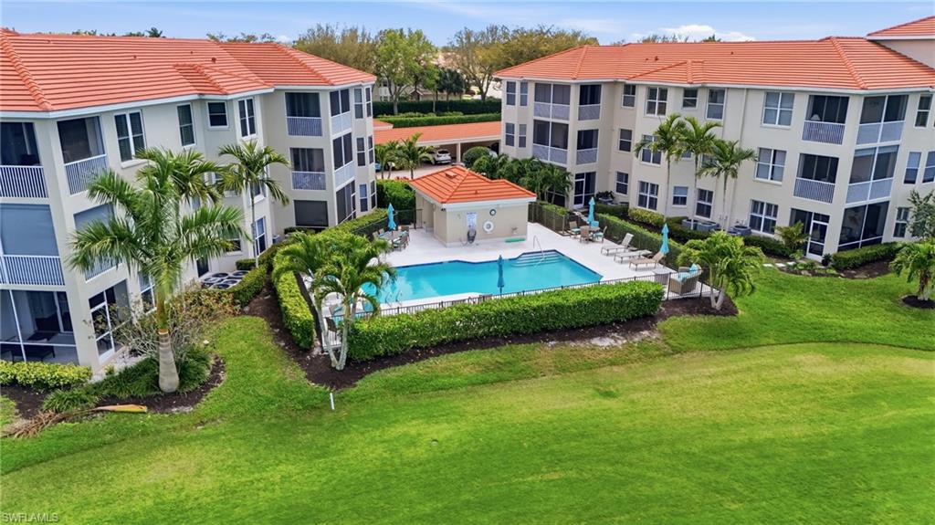 Residential in NAPLES 2