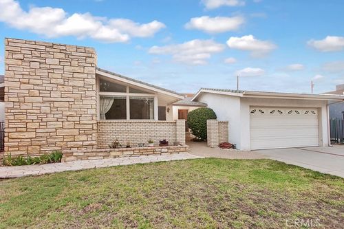 6913 Bevis Ave, Van Nuys, CA, 91405-3845 | Card Image