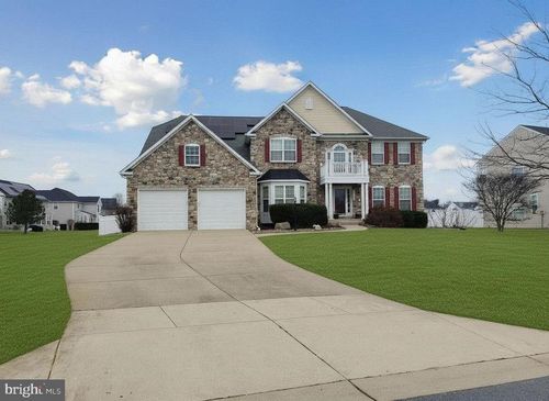 7406 White Plains Ln, BRANDYWINE, MD, 20613-5927 | Card Image