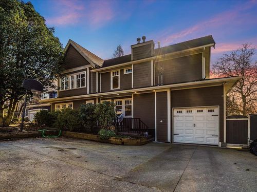 7124 Broadway, Burnaby, BC, V5A1R9 | Card Image