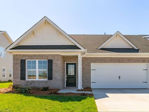 504 Beeson Ct, Clemmons, NC, 27012-7583 | Card Image