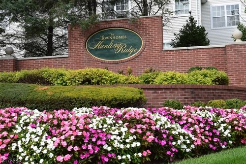 28 Gordon Cir, Parsippany, NJ, 07054-3400 | Card Image
