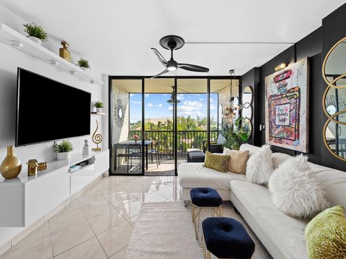 5030-13 Royal Palm Way, Boca Raton, FL, 33432-8762 | Card Image