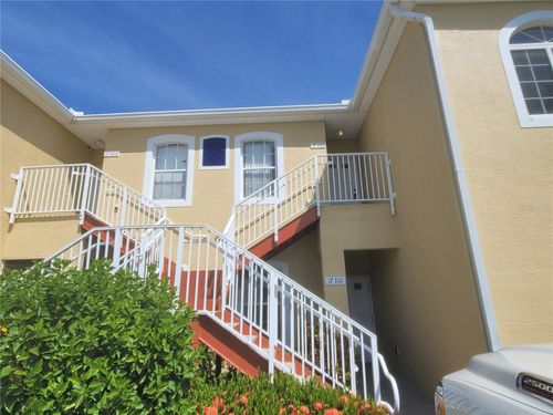 17201-17201 Indian Creek Dr, Poinciana, FL, 34759-5560 | Card Image