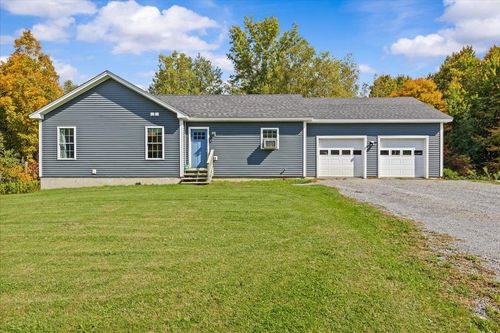 4 Connor Hill Rd, Fairfax, VT, 05454-3103 | Card Image