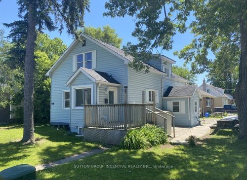 39 Donald St, Barrie, ON, L4N1E4 | Card Image