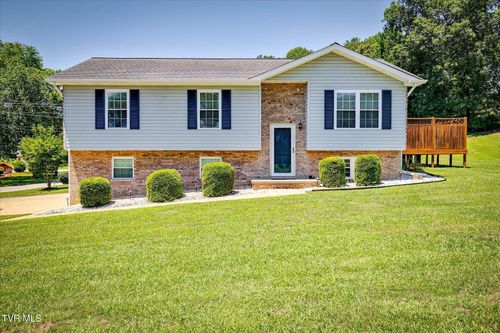 325 Heather Ln, Church Hill, TN, 37642-3068 | Card Image