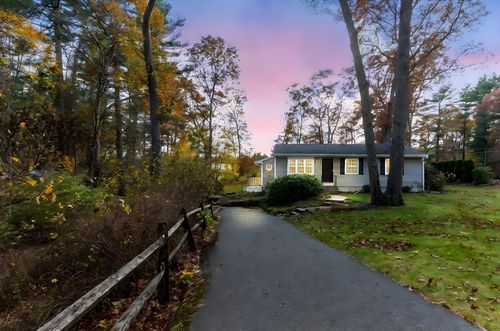 9 Marion Rd, Middleboro, MA, 02346-2753 | Card Image