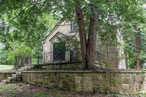 5005 E State Road 46, Bloomington, IN, 47401-7607 | Card Image