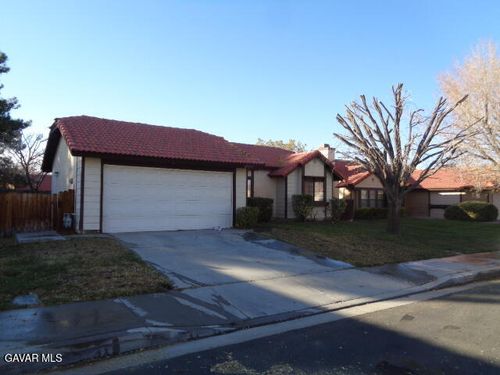 43211 27th St W, Lancaster, CA, 93536-5381 | Card Image