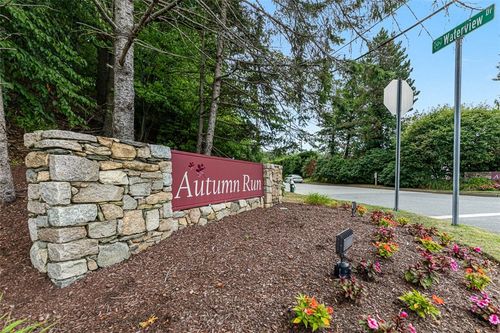 unit-a-29 Waterview Dr, Smithfield, RI, 02917-1784 | Card Image