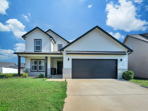 829 Winslow St, Clarksville, TN, 37042-5812 | Card Image