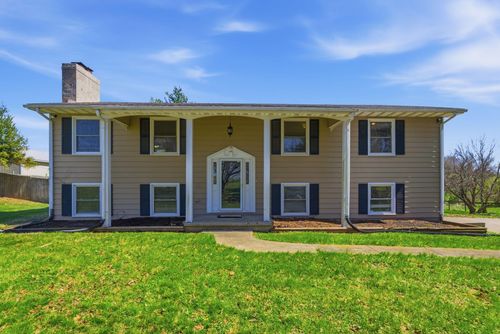 932 Hill Rd, Paris, KY, 40361 | Card Image
