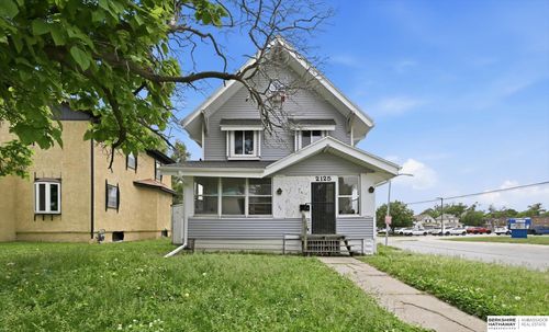 2125 Emmet St, Omaha, NE, 68110-1811 | Card Image