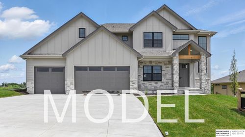 10963 S 102nd St, Papillion, NE, 68046-7064 | Card Image