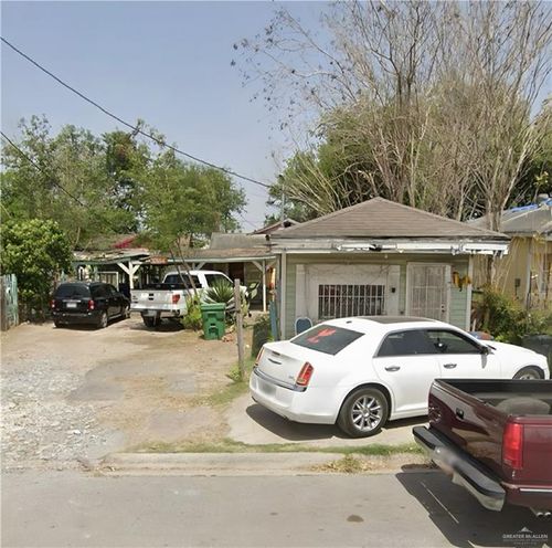330 W Clark Ave, Pharr, TX, 78577-3847 | Card Image