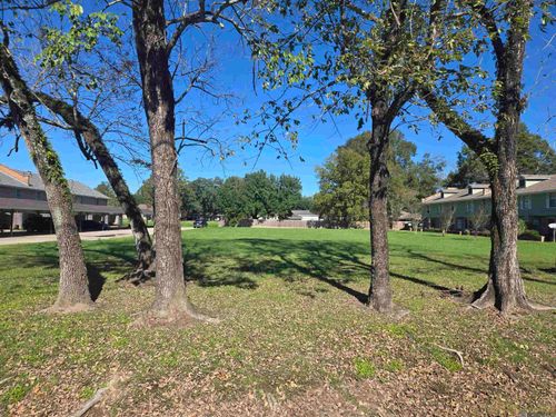 17147 Wax Rd, Greenwell Springs, LA, 70739-5027 | Card Image