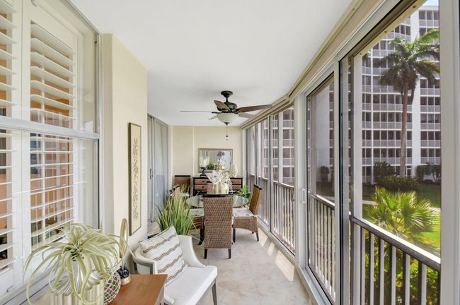 APT-214B - 3224 S Ocean Blvd, Condo with 2 bedrooms, 2 bathrooms and null parking in Highland Beach FL | Image 27