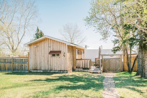 48 1 Avenue S, Big Valley, AB, T0J0G0 | Card Image