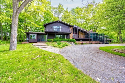 4710 Cove Rd, West Bloomfield, MI, 48323-3604 | Card Image