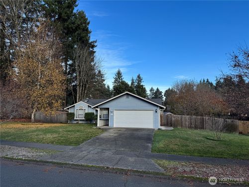 8220 Lake Forest Dr Se, Lacey, WA, 98503-6243 | Card Image
