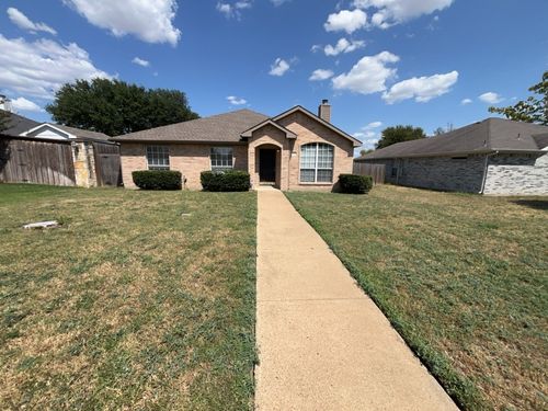 1824 Mcneely St, Lancaster, TX, 75134-4129 | Card Image
