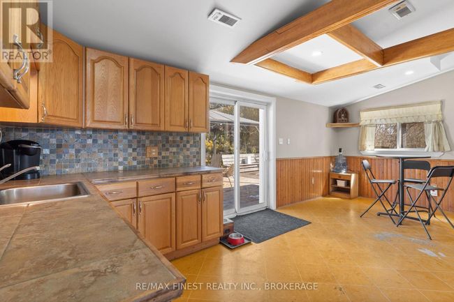 6955 County 2 Road, House other with 4 bedrooms, 2 bathrooms and 8 parking in Loyalist (Lennox and Addington - South) ON | Image 13