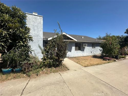 523 W Locust St, Ontario, CA, 91762-5729 | Card Image