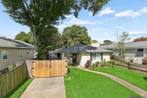 614 Terrace St, Jefferson, LA, 70121-1518 | Card Image