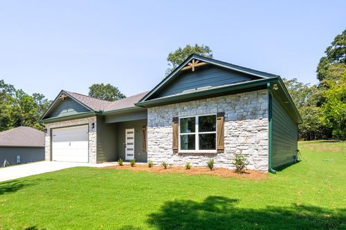 6 Hill St, Phenix City, AL, 36869-3413 | Card Image