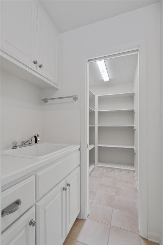 4602 Laurel Canyon Dr, House other with 5 bedrooms, 3 bathrooms and 6 parking in Austin TX | Image 39