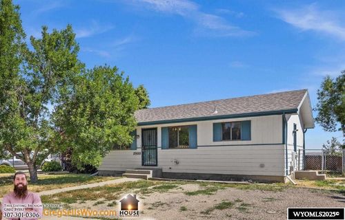 2933 Pheasant Dr, Casper, WY, 82604-4306 | Card Image