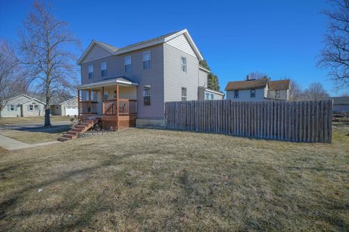 302 S Prairie Avenue, POLO, IL, 61064 | Card Image