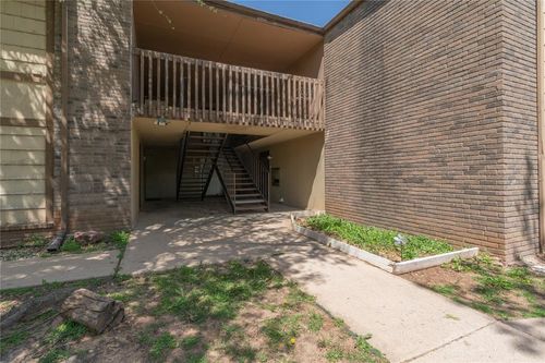 apt-210-6554 N Meridian Ave, Oklahoma City, OK, 73116-1407 | Card Image