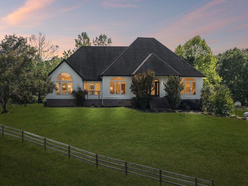 250 Home Place Rd, Dickson, TN, 37055-5928 | Card Image