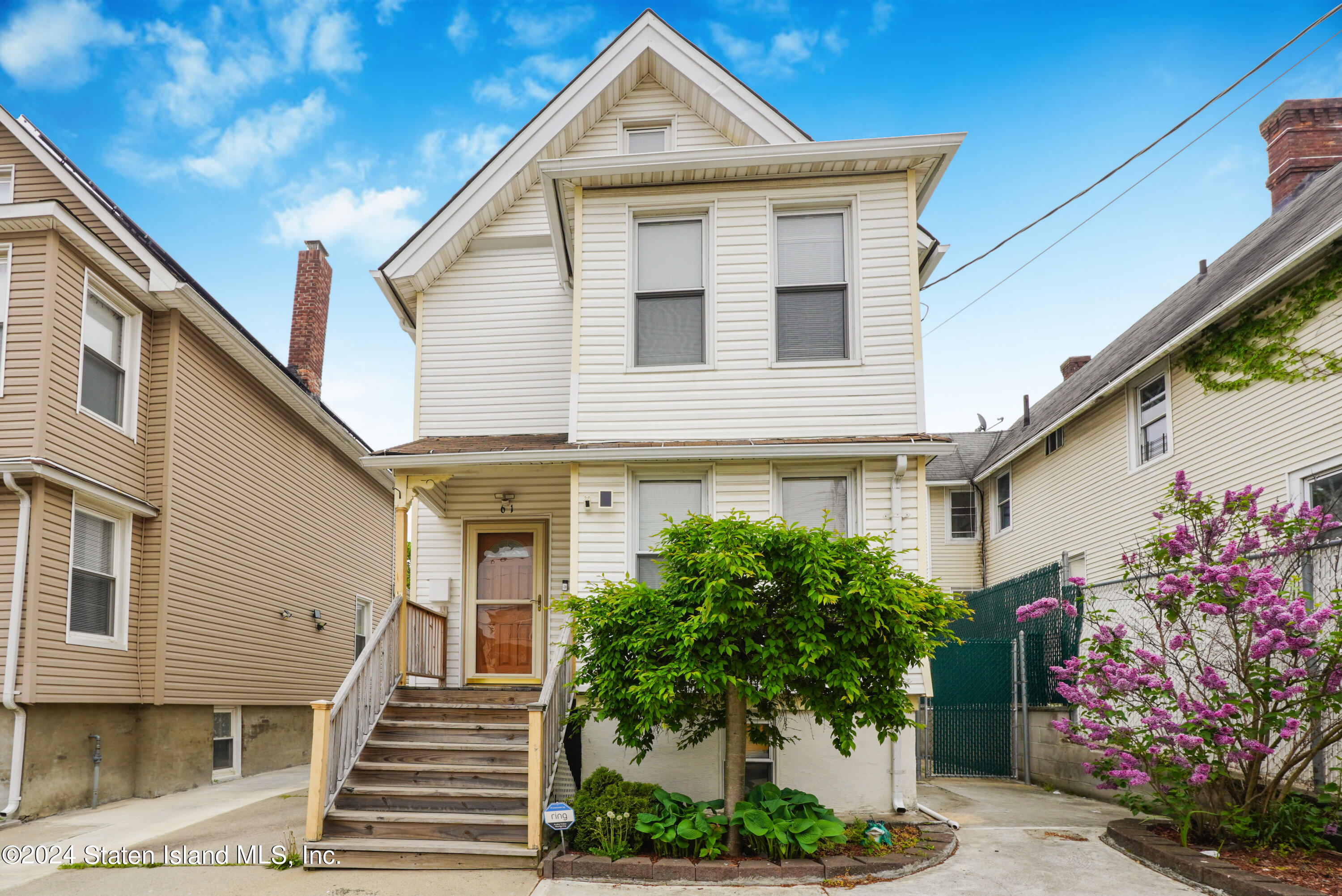 Union Ave, Staten Island, NY 10303