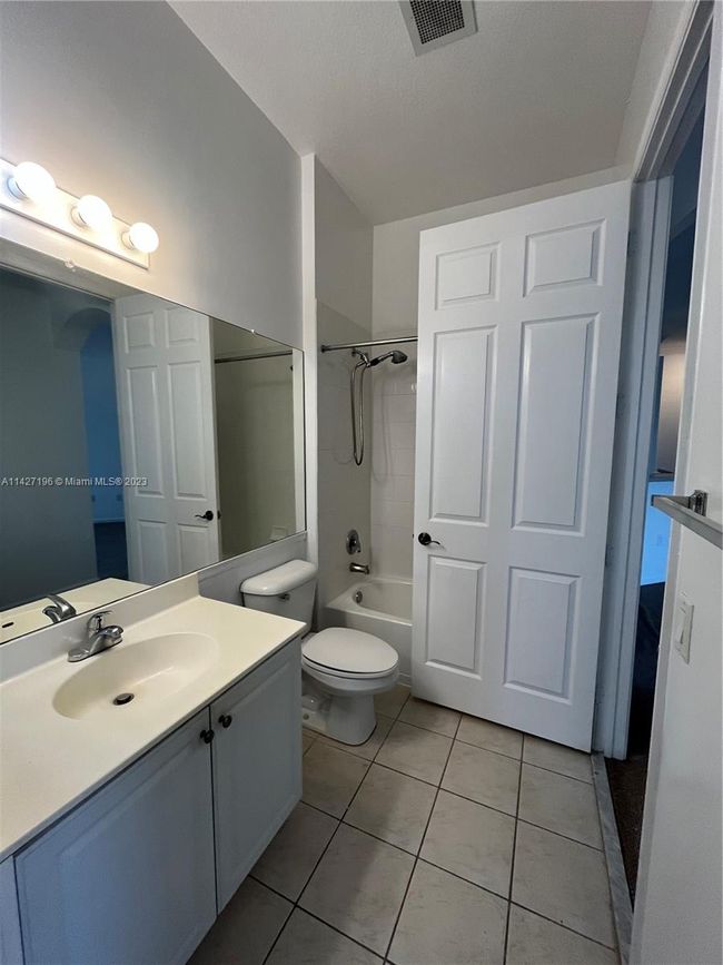 131 - 4706 Sw 160th Ave, Condo with 2 bedrooms, 2 bathrooms and null parking in Miramar FL | Image 7