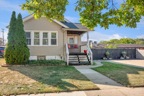 28 Nahma Ave, Clawson, MI, 48017-1934 | Card Image